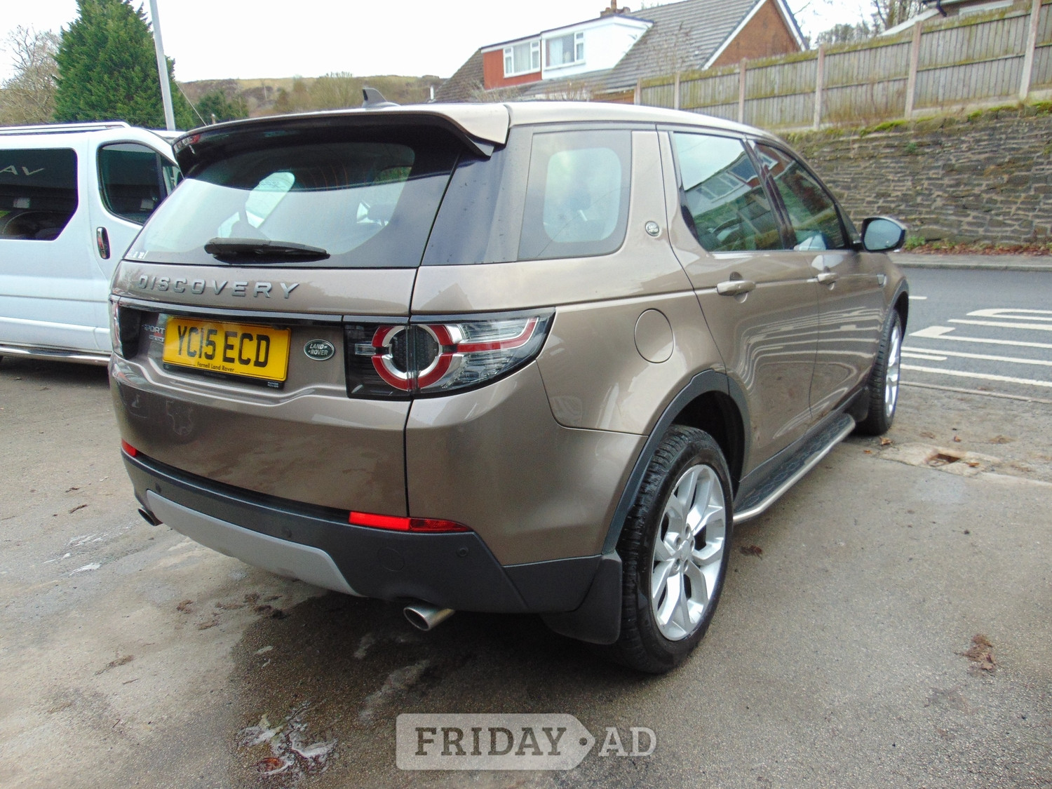 Land Rover Discovery Sport 2015 - Cars in Keighley