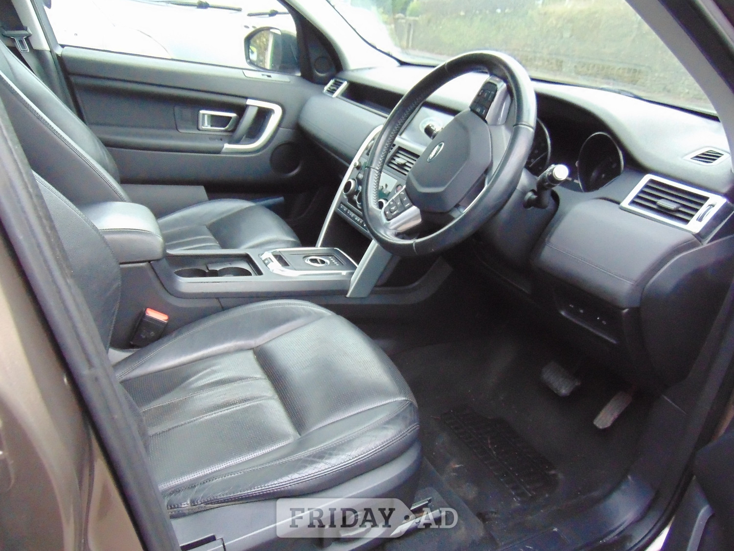 Land Rover Discovery Sport 2015 - Cars