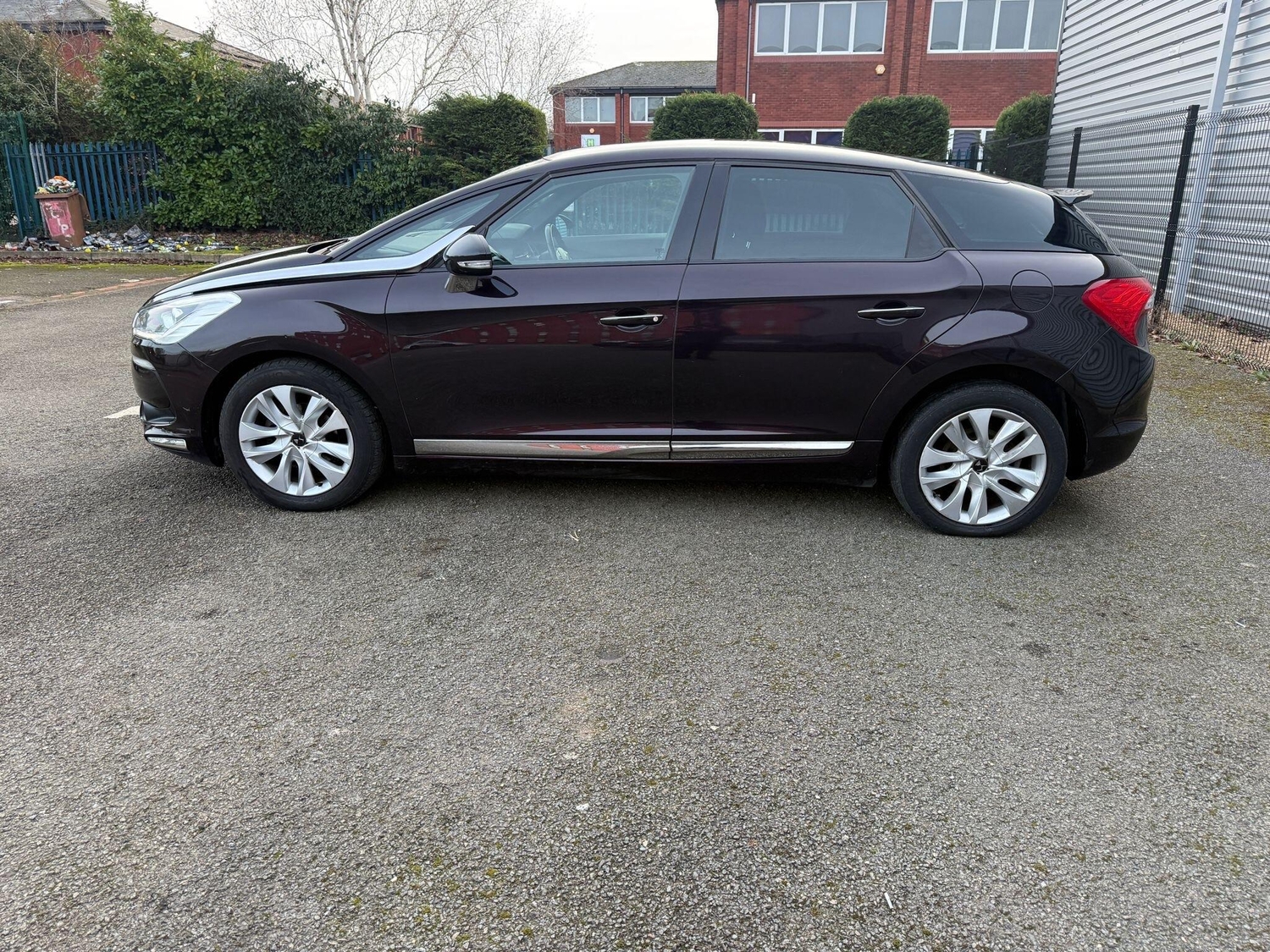 DS DS 5 2017 - Cars