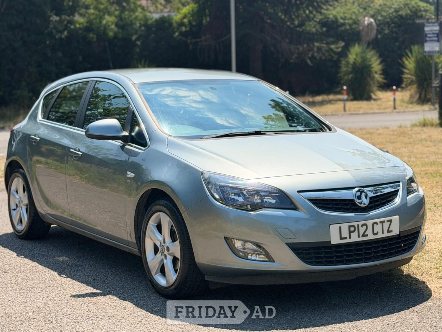 [ berth ]Vauxhall Astra