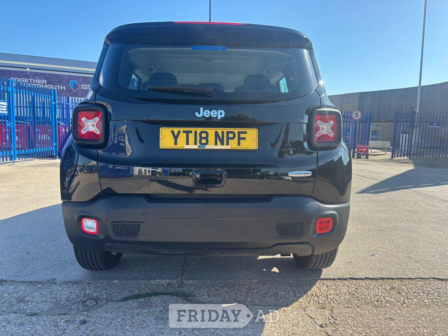 [ berth ]Jeep Renegade