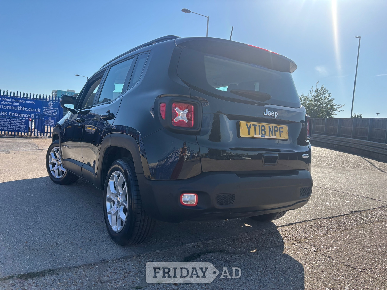 Jeep Renegade 2018 - Cars