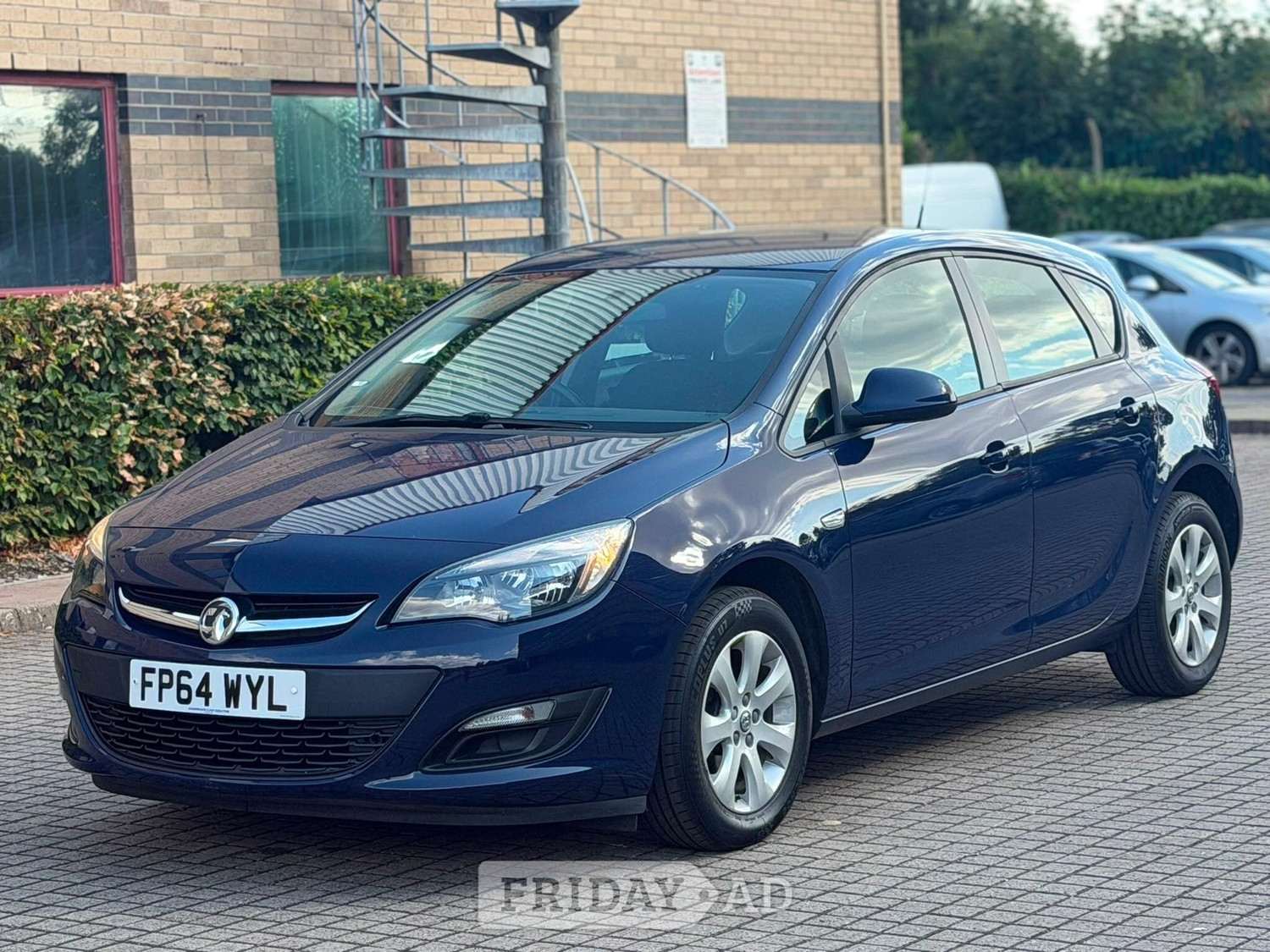 Vauxhall Astra 2015 - Cars