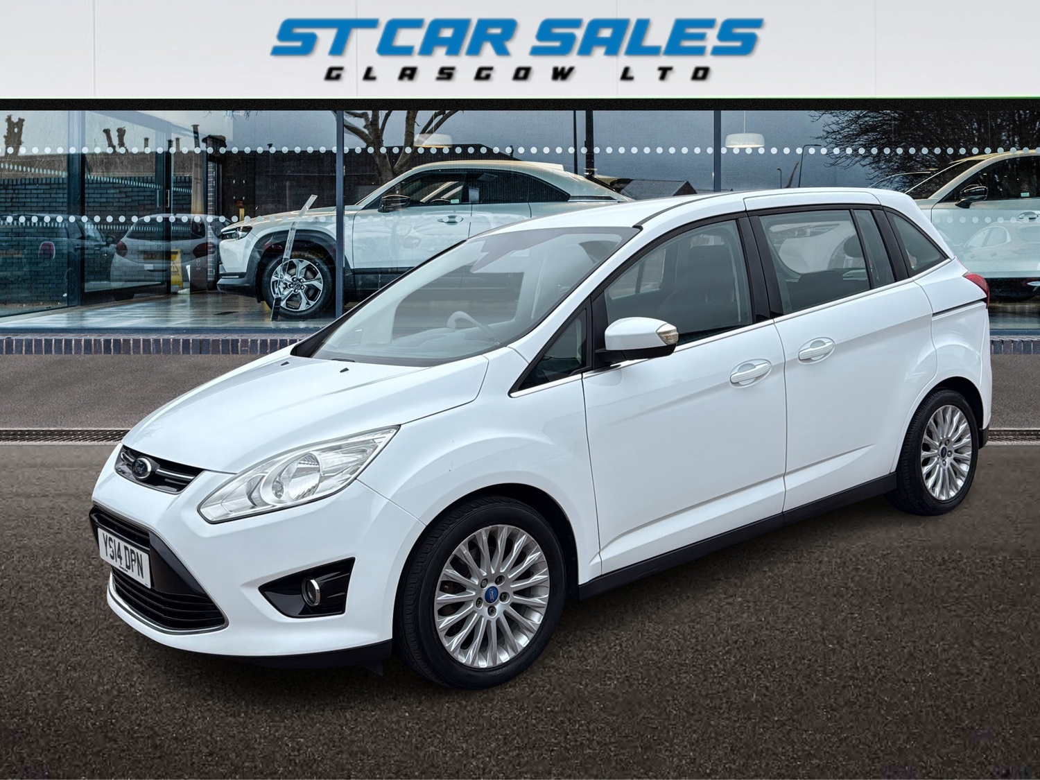 [ berth ]Ford Grand C-MAX