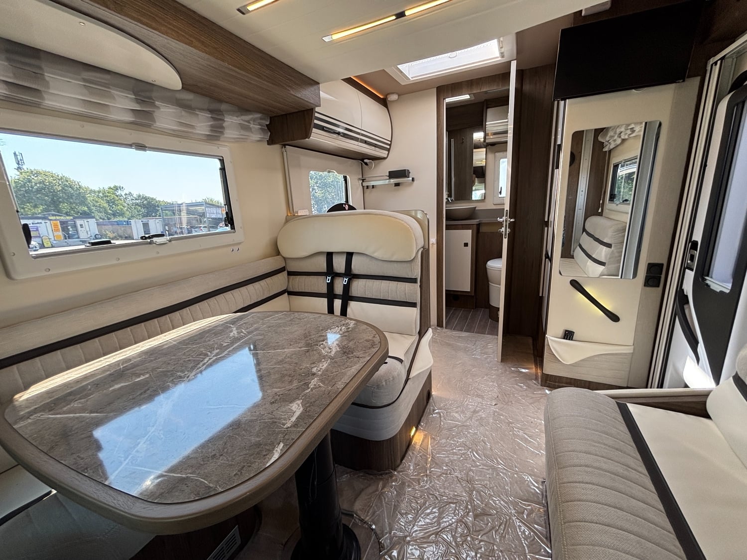 Roller Team T-Line 590 2022 - Motorhomes & Caravans