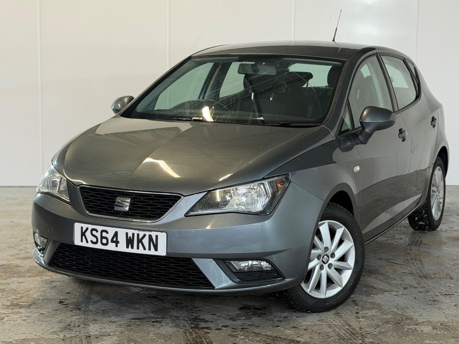 [ berth ]SEAT Ibiza