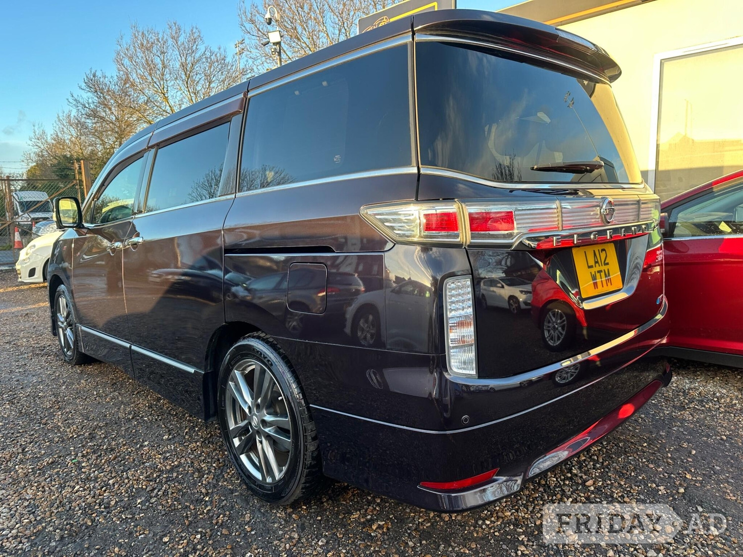 Nissan Elgrand 2012 - Cars in Sunbury-On-Thames