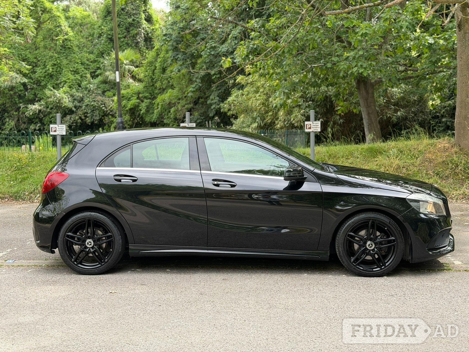 [ berth ]Mercedes-Benz A Class