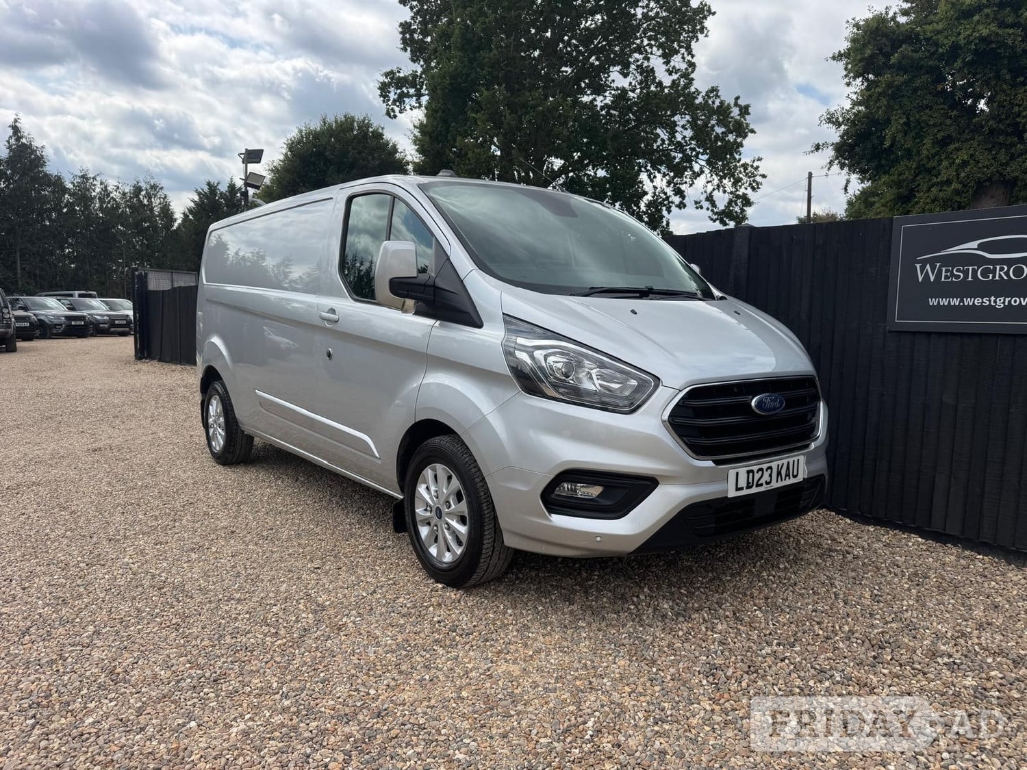 Ford Transit Custom 2022 in Addlestone