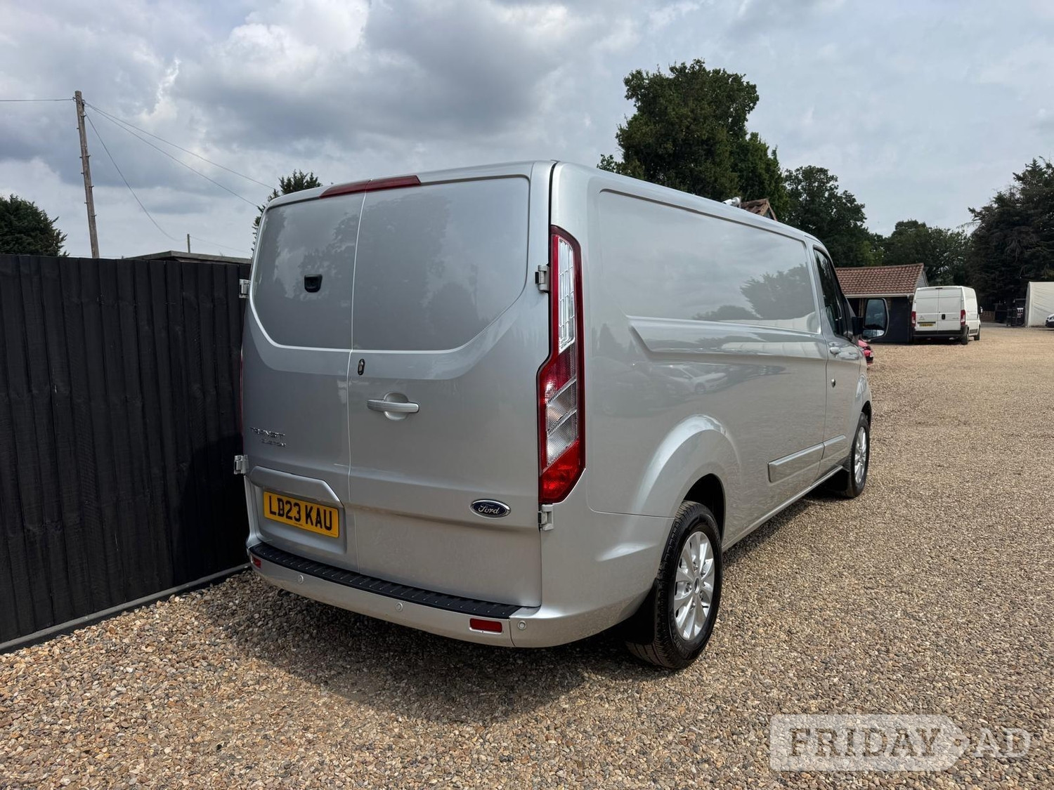Ford Transit Custom 2023 - Vans & Commercial Vehicles