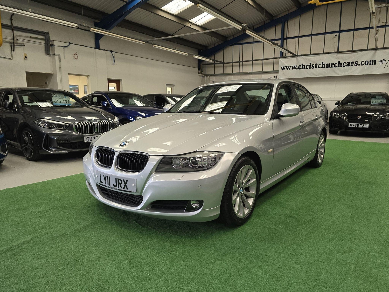 [ berth ]BMW 3 Series