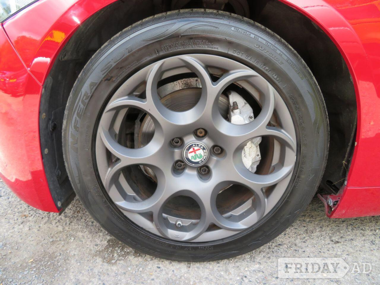 Alfa Romeo Giulia Horsham
