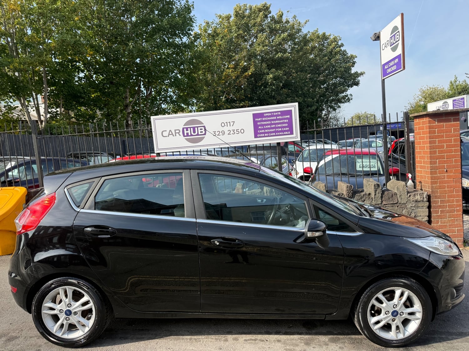 [ berth ]Ford Fiesta