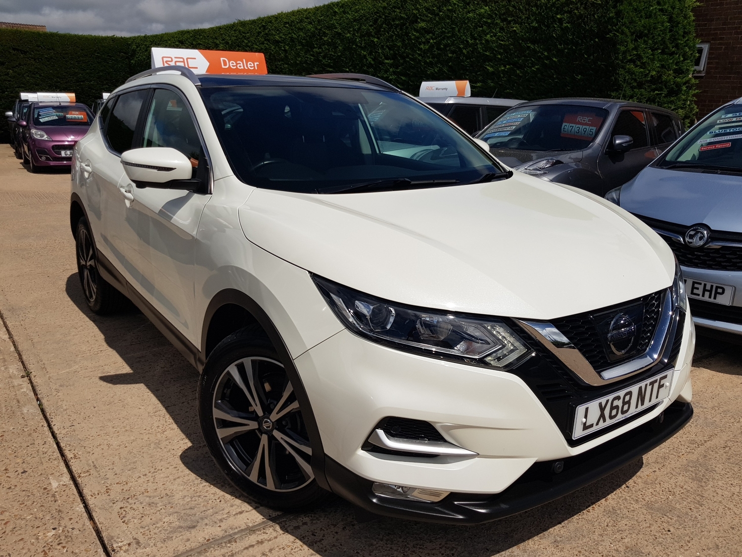 [ berth ]Nissan Qashqai