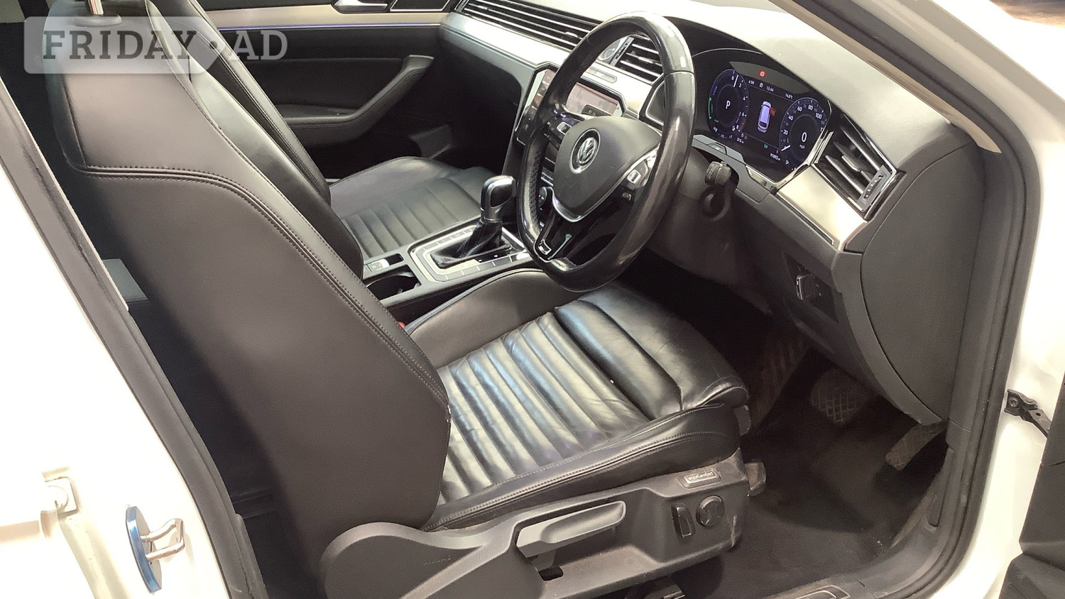 [ berth ]Volkswagen Passat
