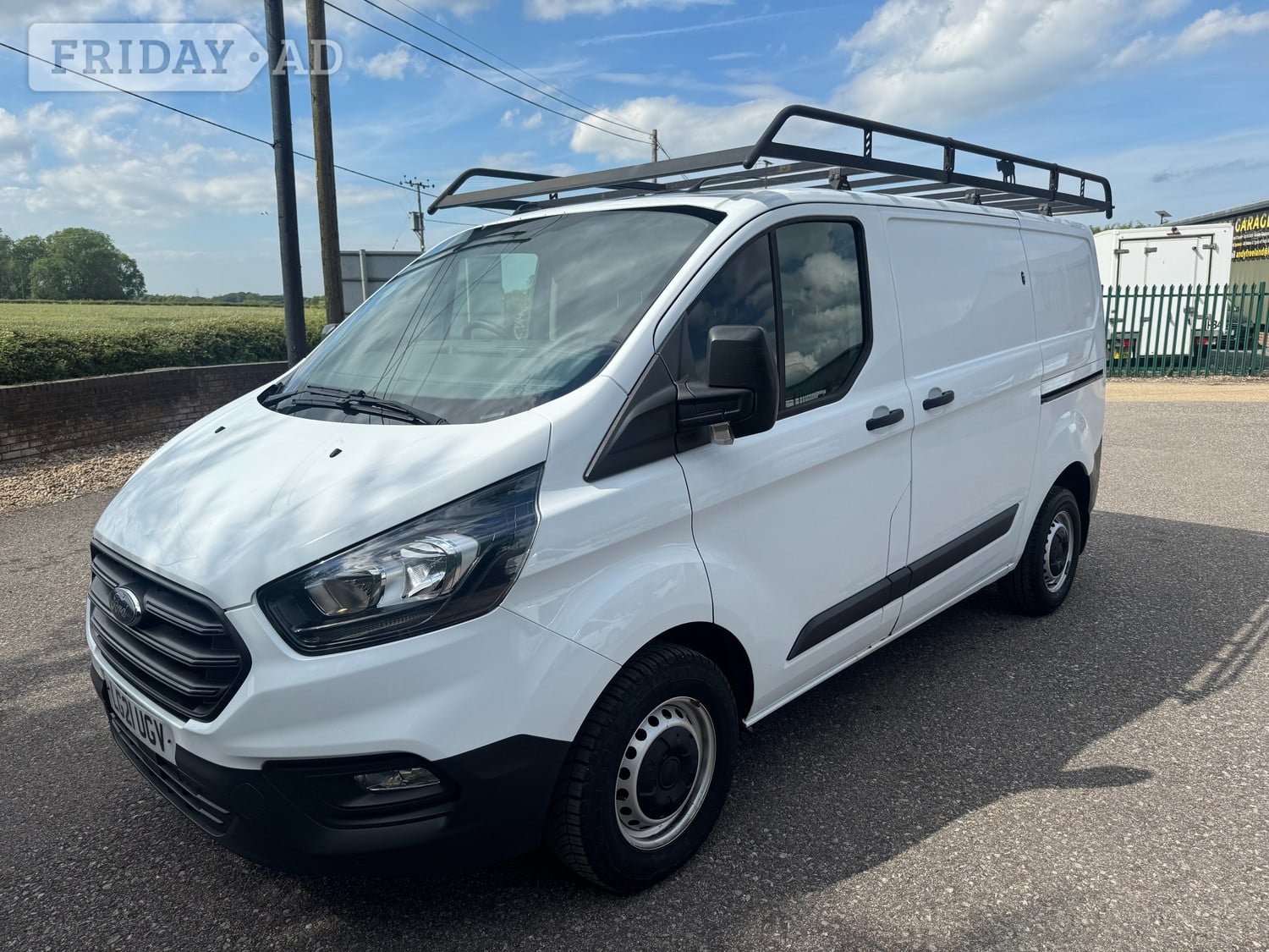 [ berth ]Ford Transit Custom