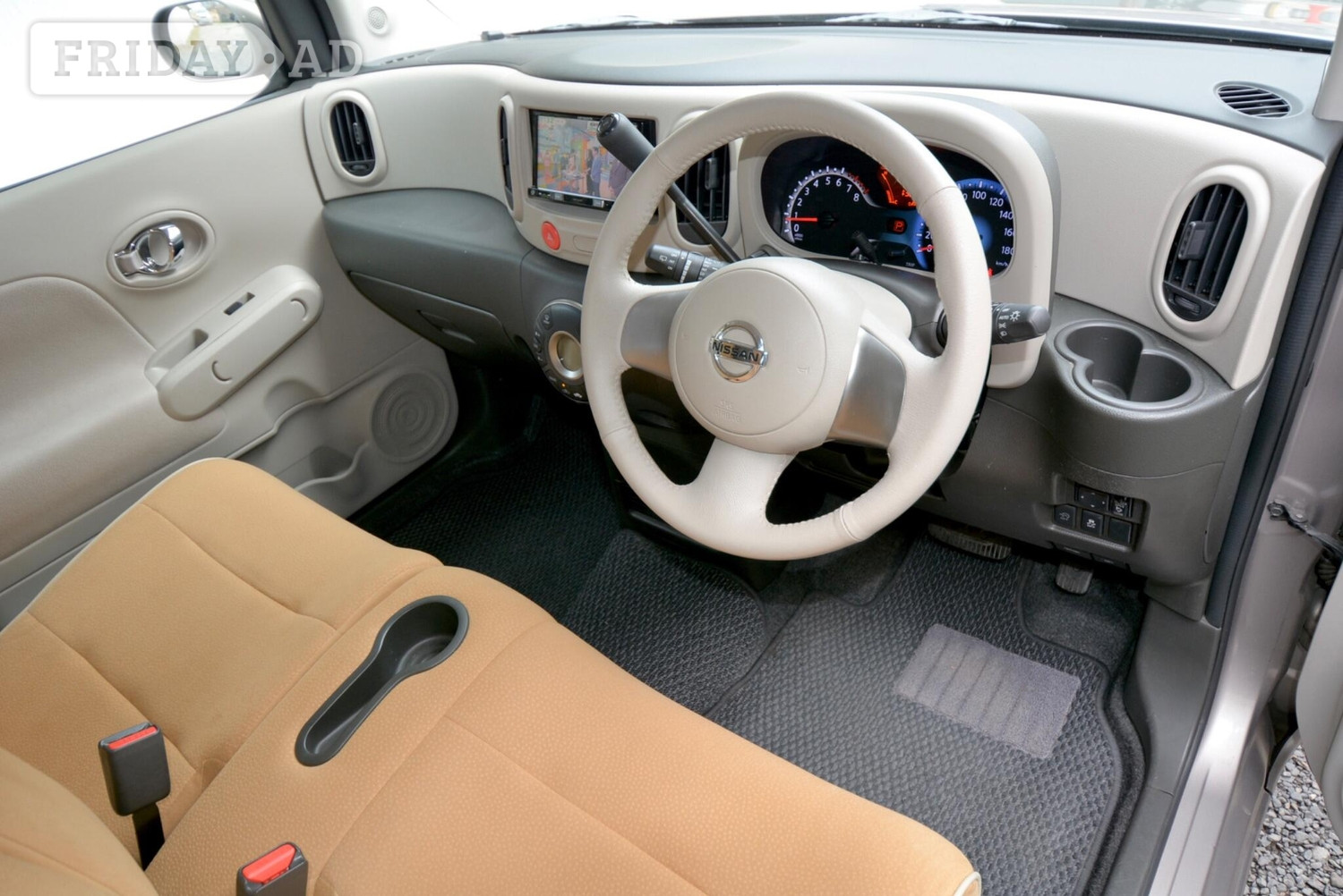 Nissan Cube Chingford