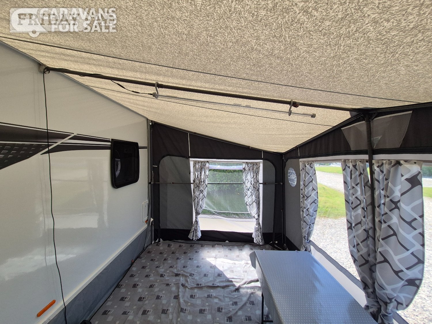 Isabella Awning–Magnum Silver 400 x 250 Carbon X Fibreglass poles - 