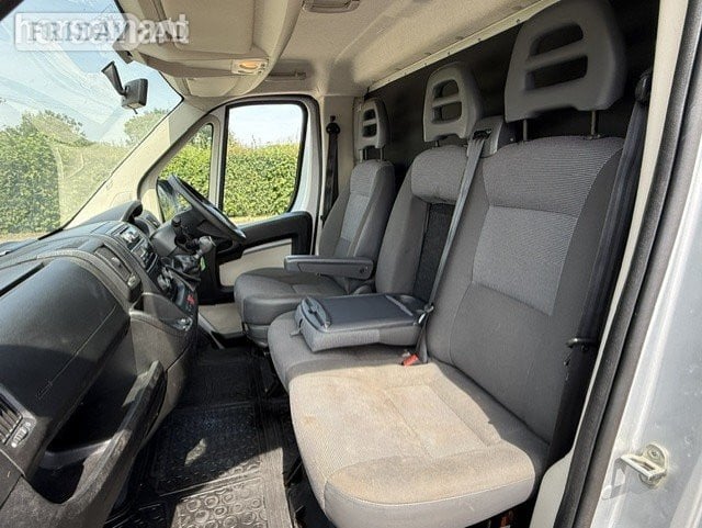 Equi-Trek Super Sonic Excel Peugeot Boxer Horsebox - Trailers & Horseboxes