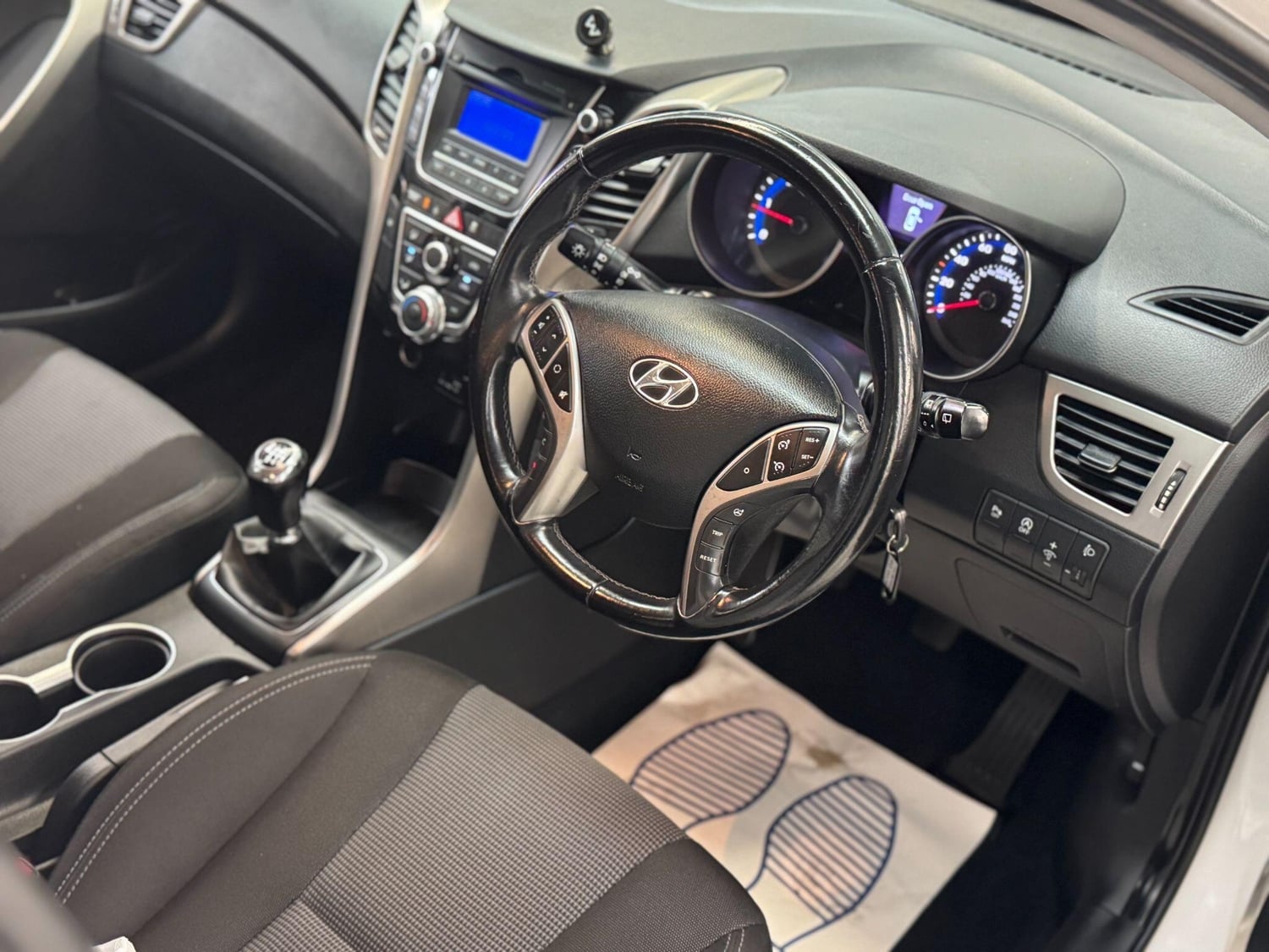 [ berth ]Hyundai i30
