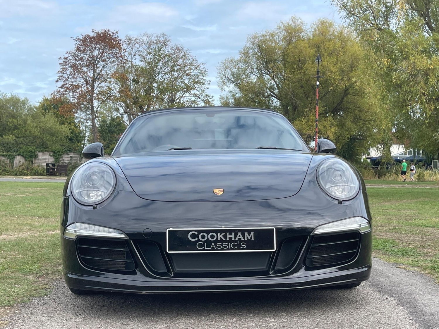 Porsche 911 Maidenhead