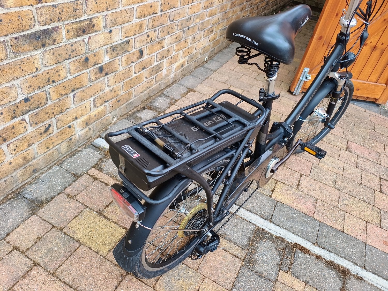 Wimborne Minster Space City 20" electric Folding Bike, excellent condition .
