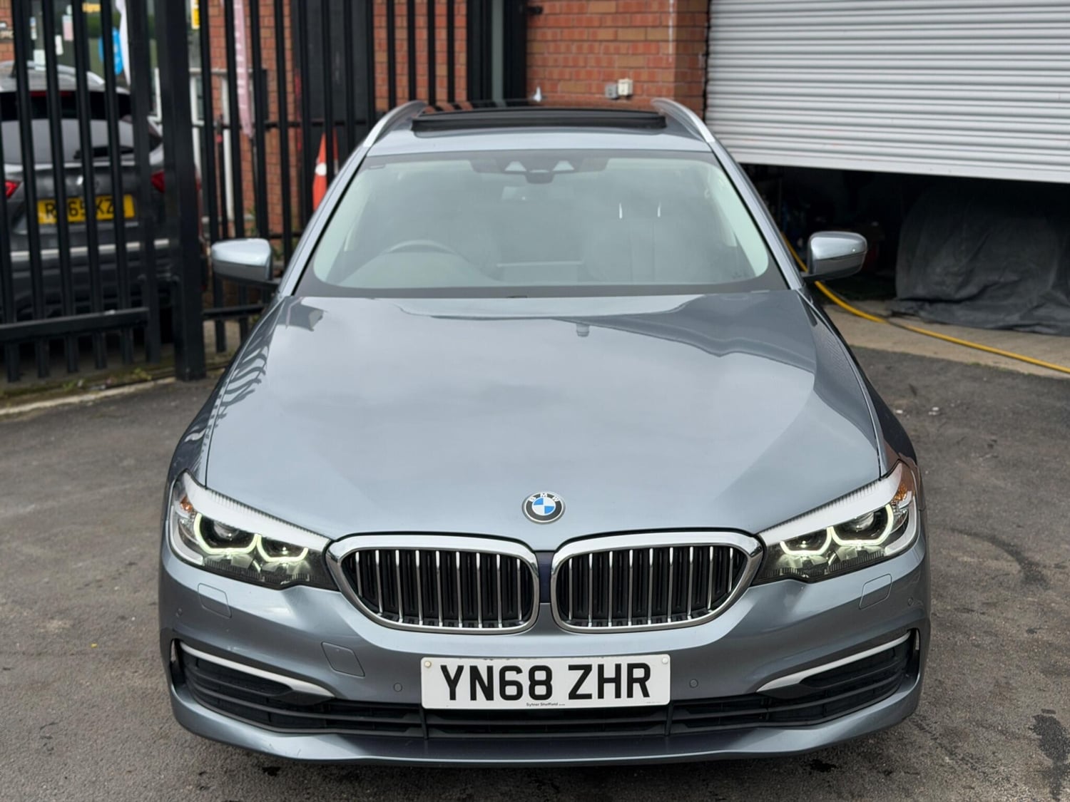 BMW 5 Series 2018 - Cars