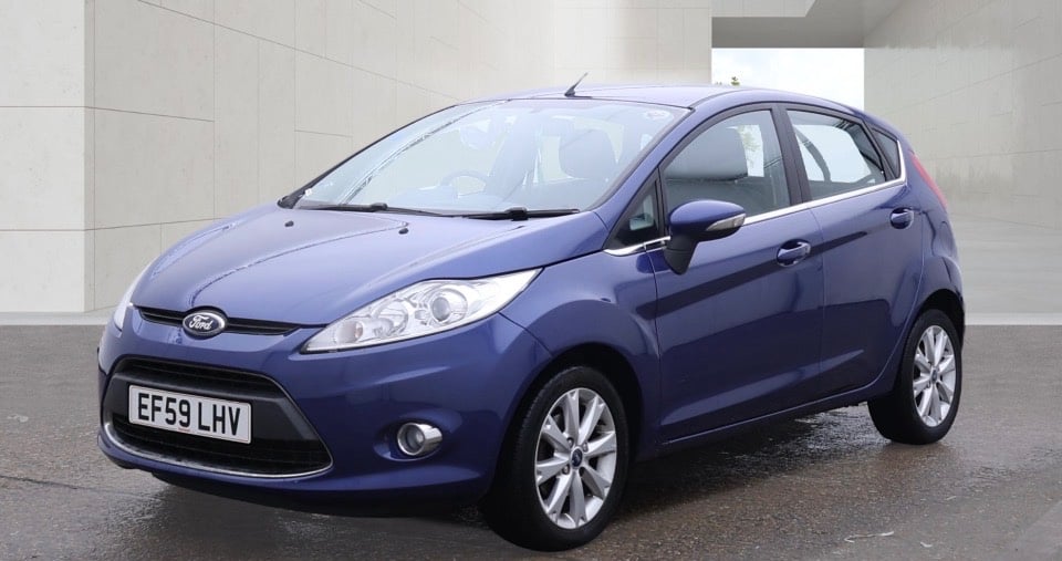 [ berth ]Ford Fiesta