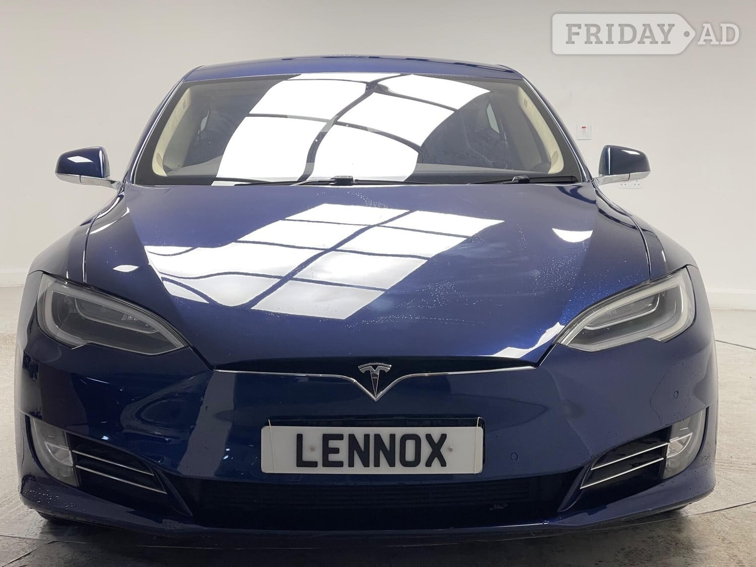 Tesla Model S Brent