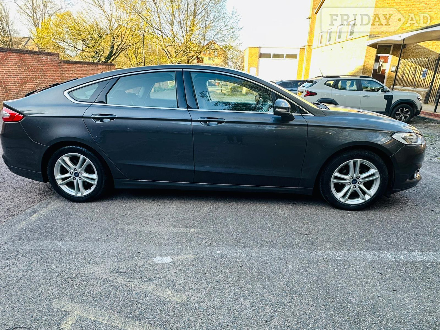 Ford Mondeo 2015 - Cars in Gravesend