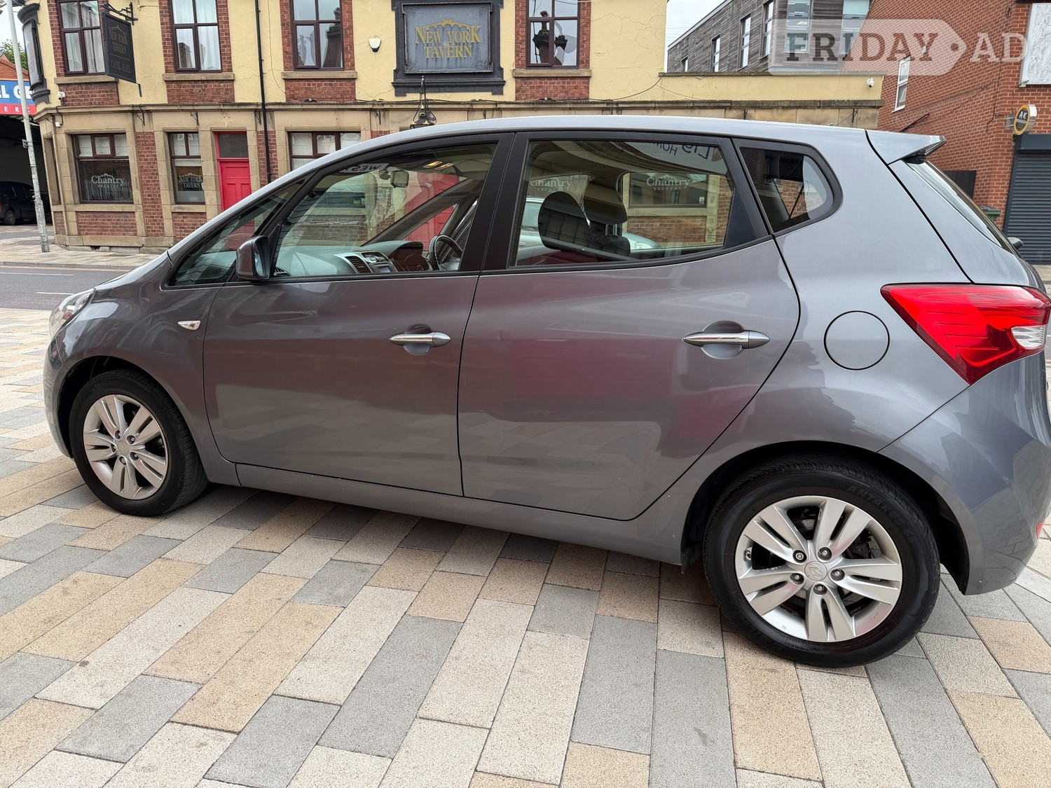 Hyundai ix20 2015 - Cars in Rotherham