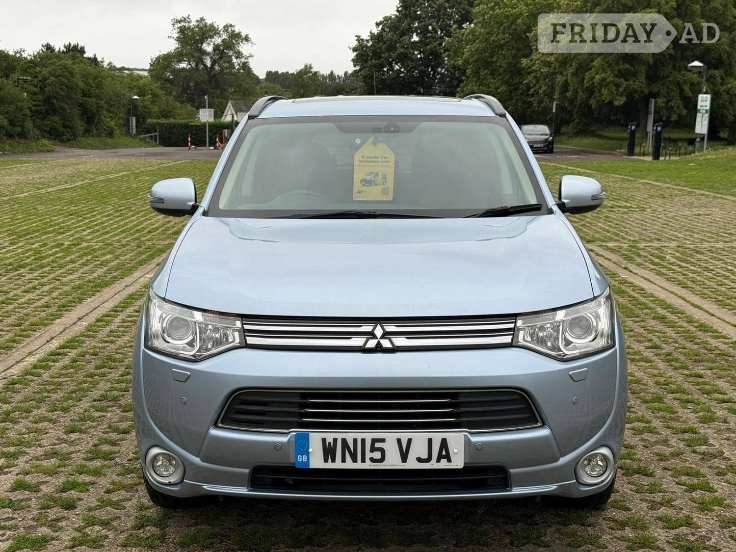 Mitsubishi Outlander 2015 - Cars in Swanley