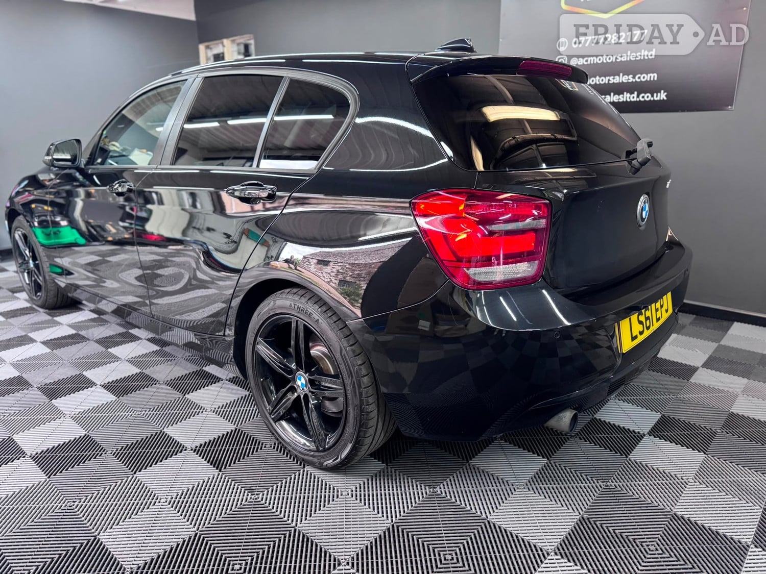 BMW 1 Series 2011 - Cars