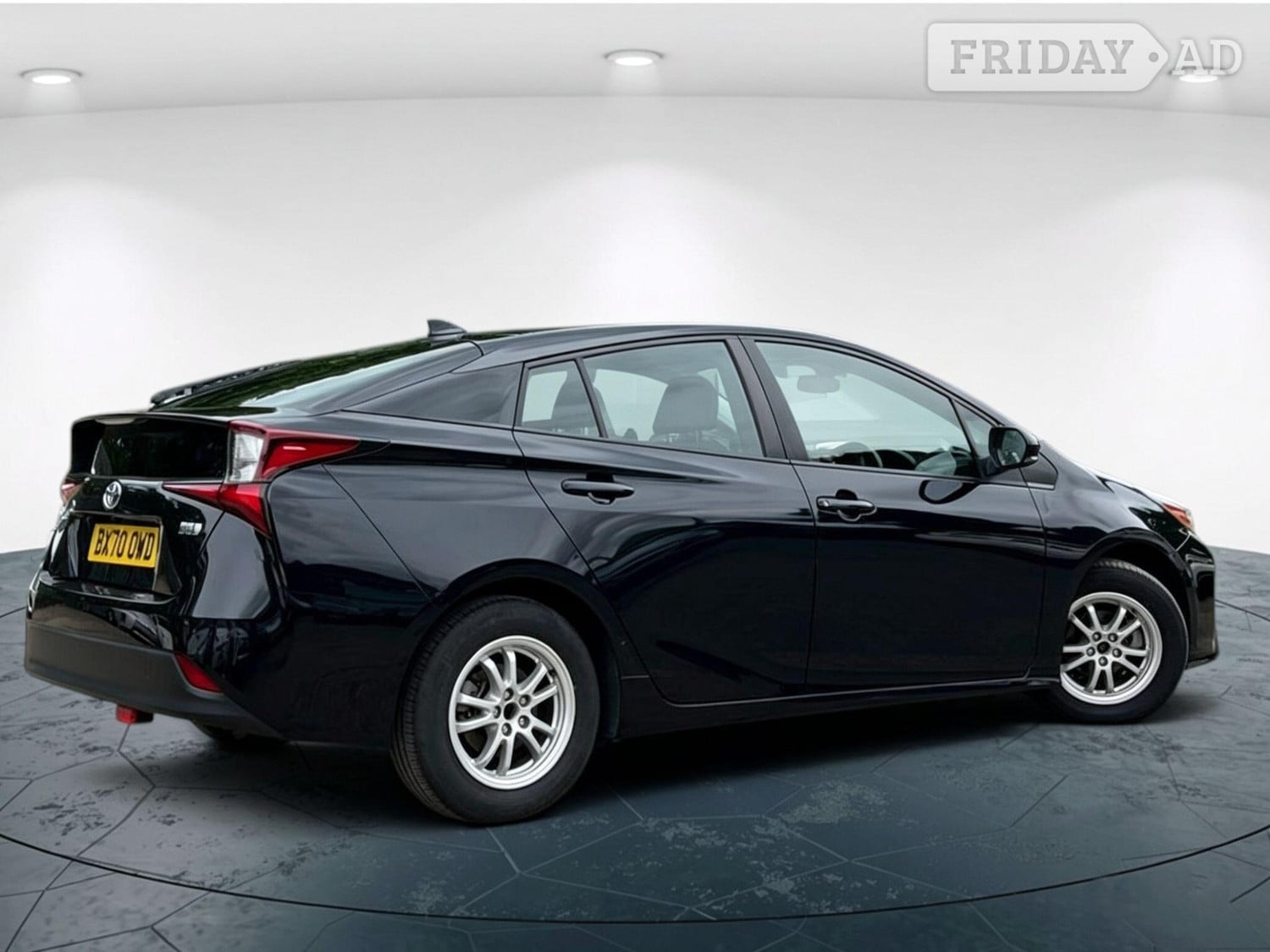 Toyota Prius 2020 - Cars in Walsall
