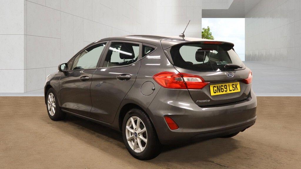 [ berth ]Ford Fiesta