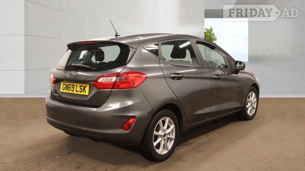 [ berth ]Ford Fiesta