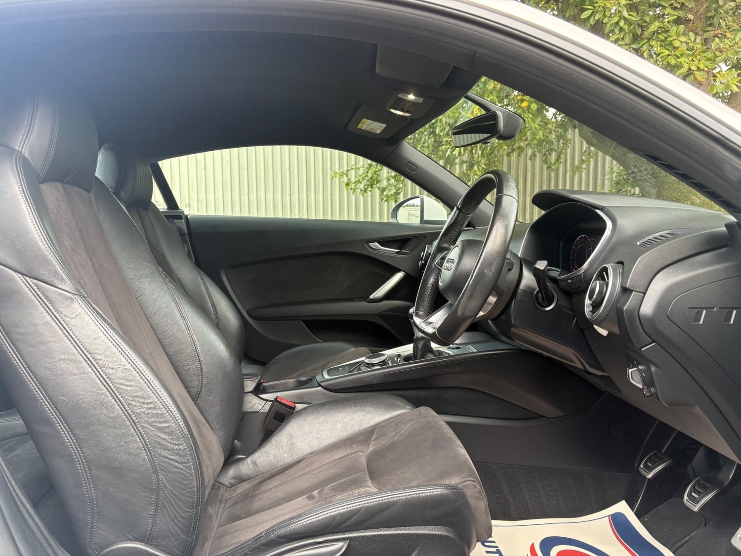 Audi TT 2017 - Cars in Airdrie