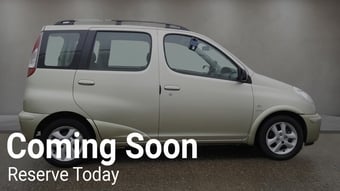 Toyota Yaris Verso 2003