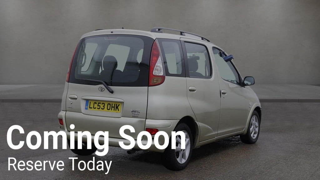 [ berth ]Toyota Yaris Verso