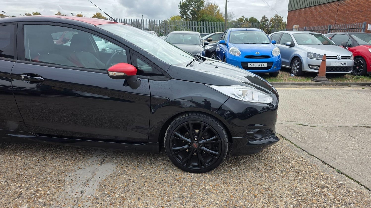 Ford Fiesta 2015 - Cars