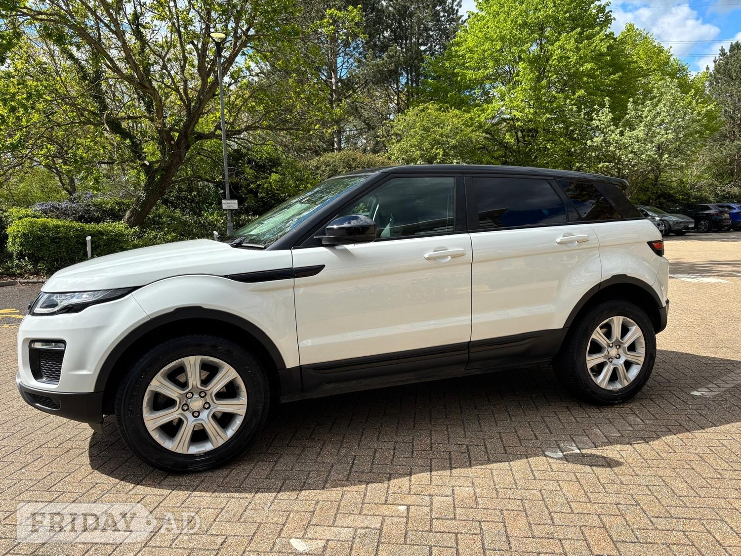 Land Rover Range Rover Evoque 2018 - Cars in Fareham