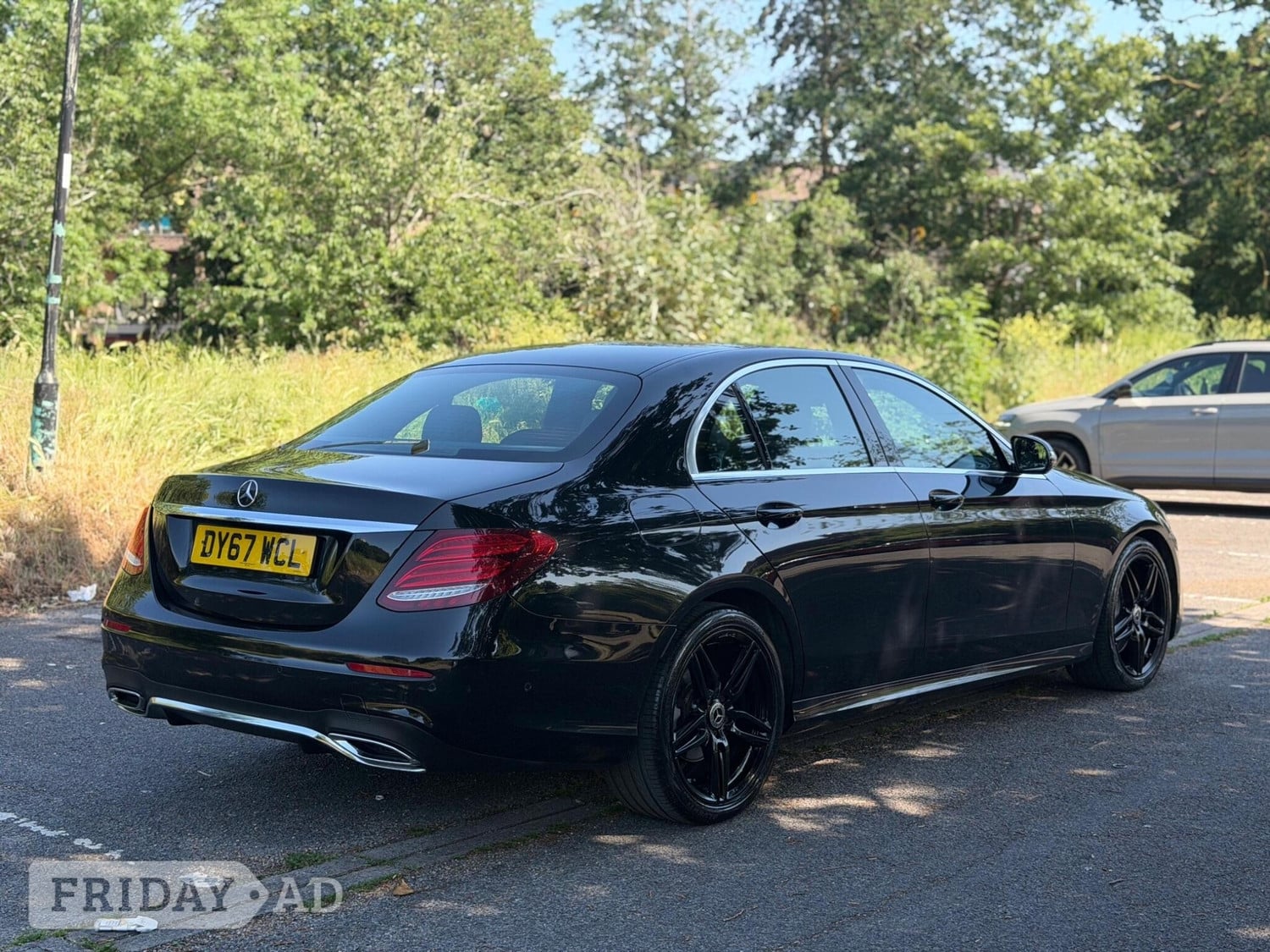 [ berth ]Mercedes-Benz E Class