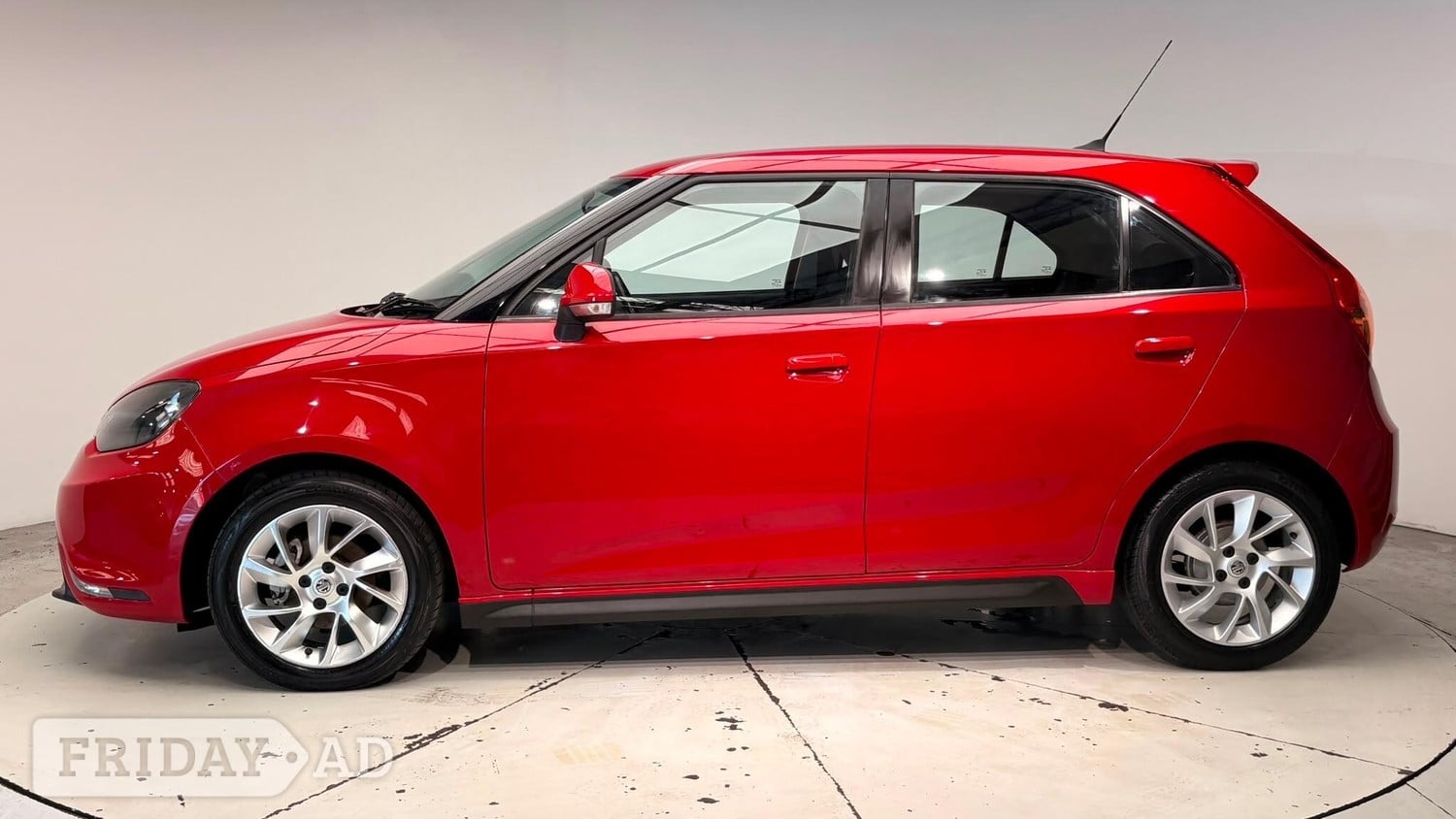 MG MG3 2015 - Cars
