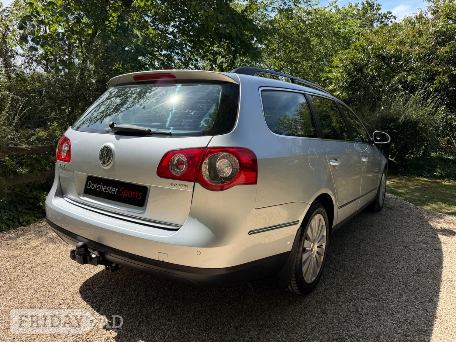 Volkswagen Passat 2009 - Cars