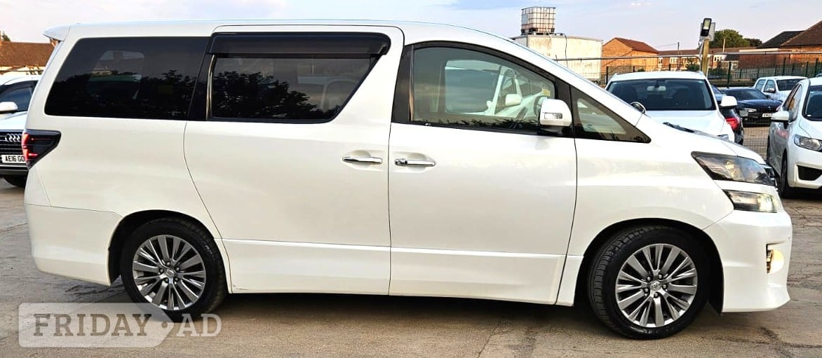 [ berth ]Toyota Vellfire