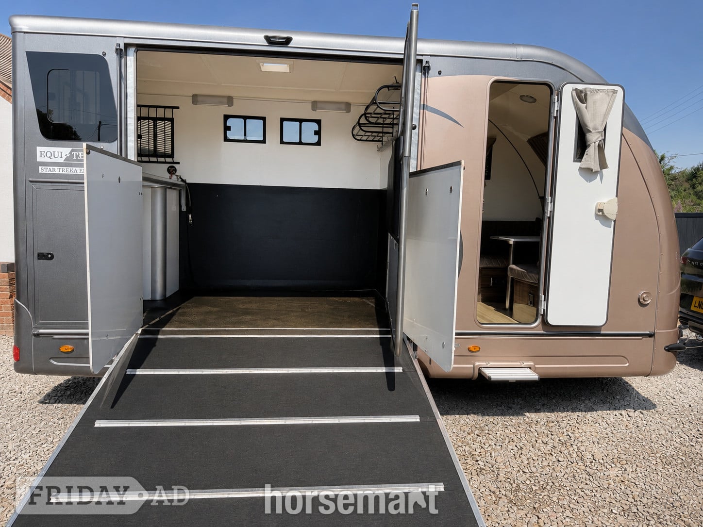 Equi-Trek Star-Treka Elite  Horse Trailer in Market Drayton