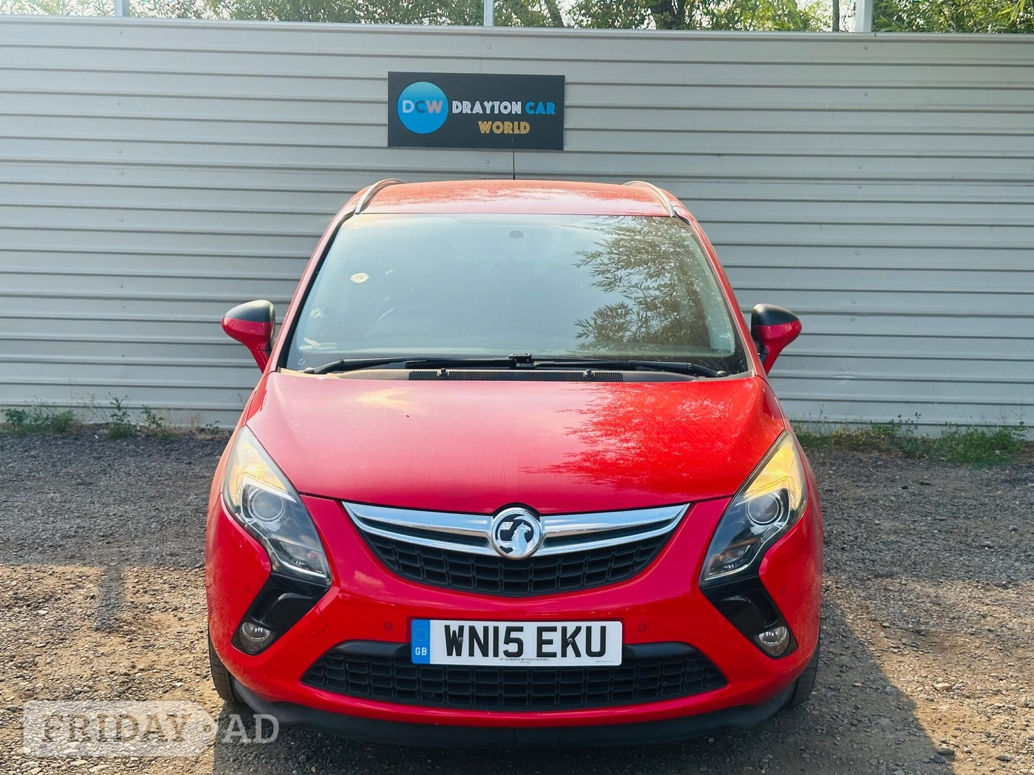 [ berth ]Vauxhall Zafira Tourer