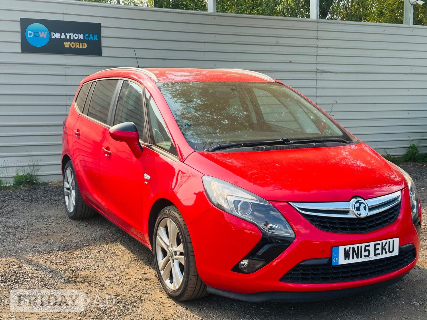 Vauxhall Zafira Tourer 2015 - Cars in Hillingdon