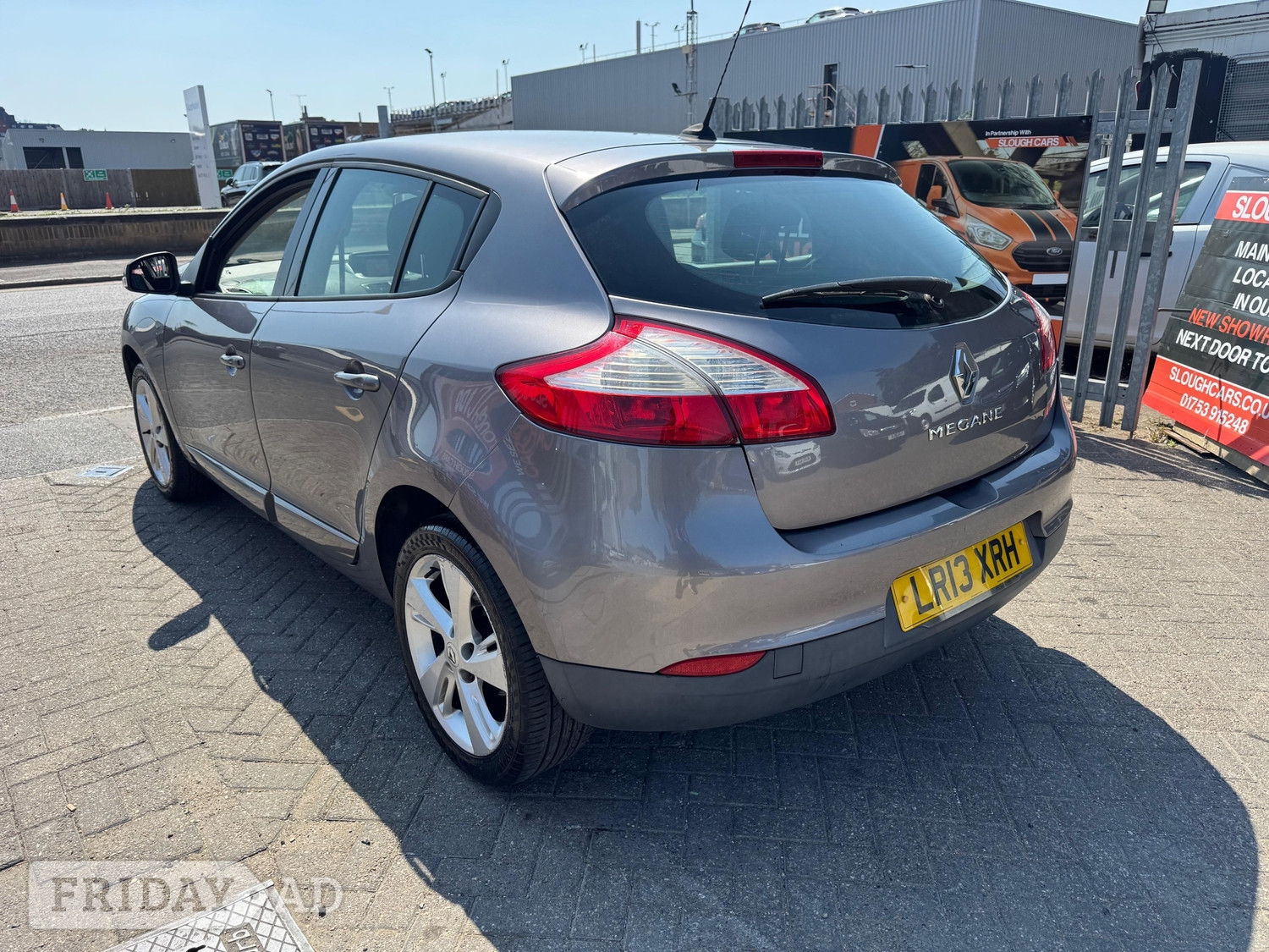 [ berth ]Renault Megane