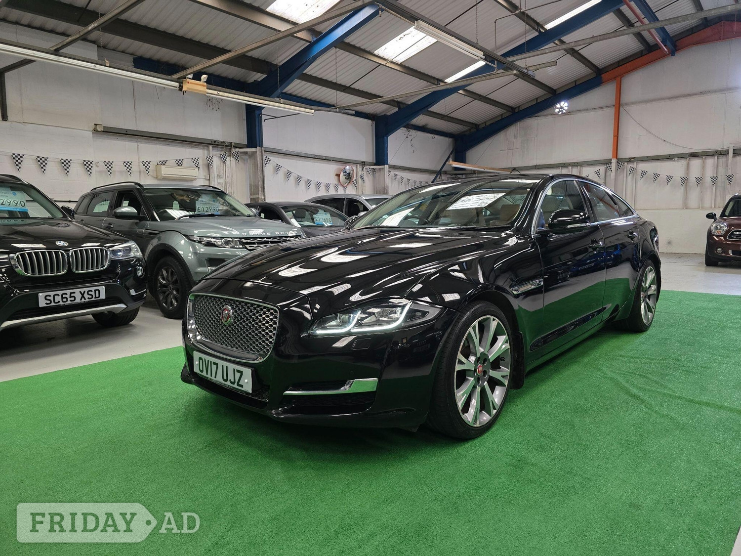 Jaguar XJ 2017 - Cars in Christchurch